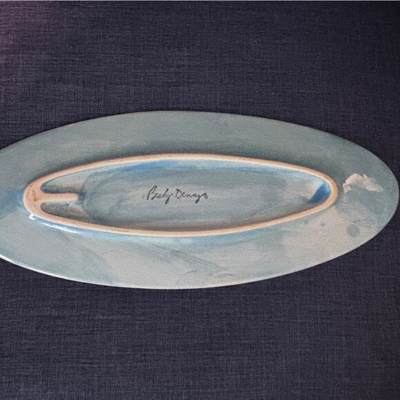 Becky Denny Signed Ceramic Serving Dish Swimmer With Alligator Float 16.2"x6.5" - Picture 4 of 4